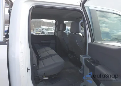 2024 Ford F-150 Xl z USA, uszkodzony, nr VIN 1FTEW1LP5RKE71761